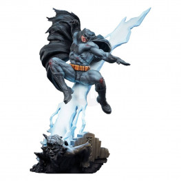 DC Comics Premium Format socha Batman: The Dark Knight Returns 80 cm